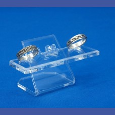 ANILLOS     3 unds. sobre 1 base elevada<br>Medidas: 95 x 45 mm<br>
